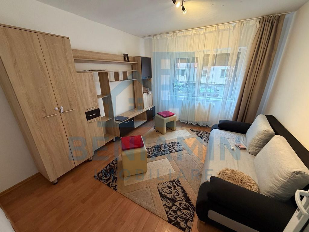 3 Decomandate-Parter-Loc parcare-2 bai-1990-Boxa-Florilor...