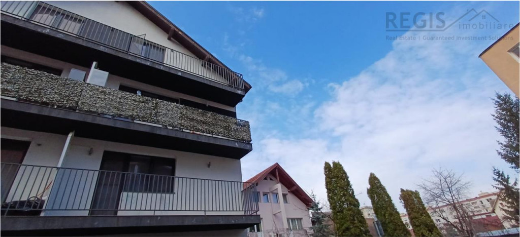 Penthouse 3 camere cu terasa mare si loc de parcare Florilor