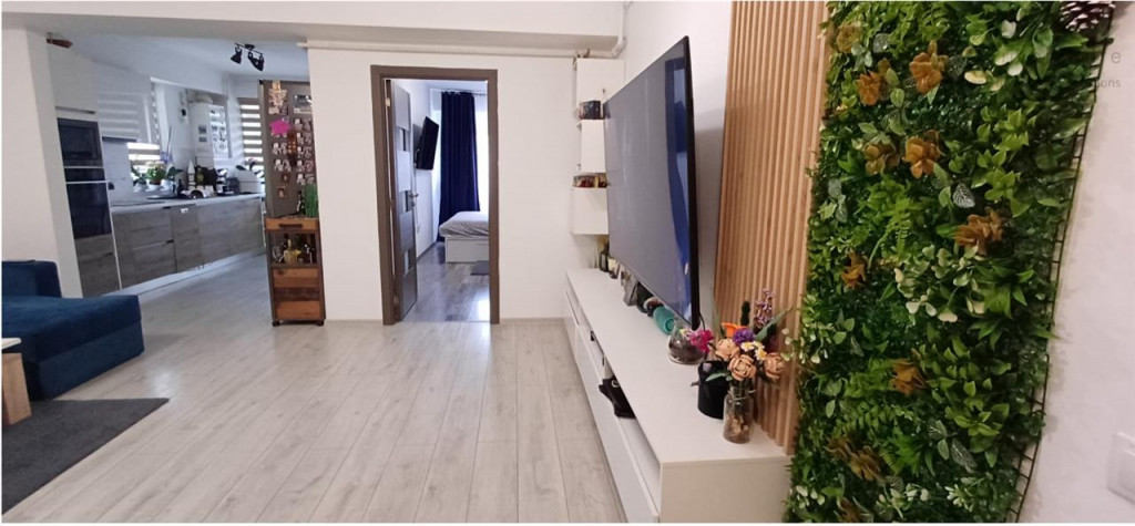 Apartament cochet cu 2 camere Tractorul