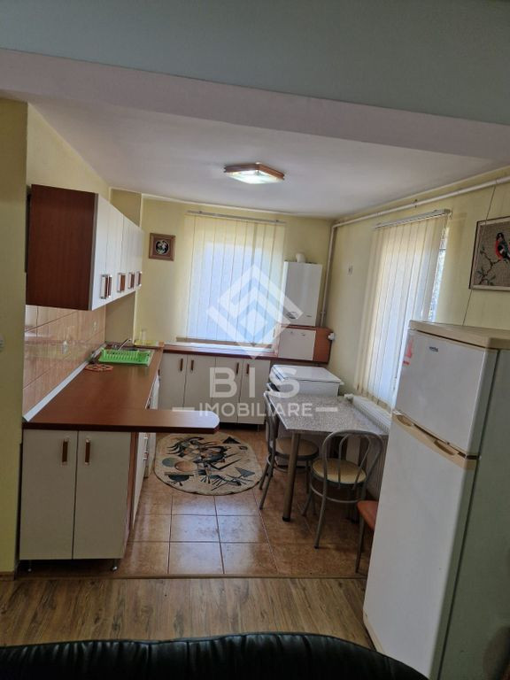 Apartament 3 camere, etaj 1, 70mp