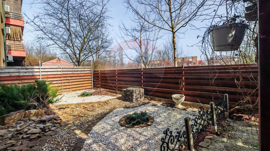 Apartament de inchiriat cu 2 camere si curte I Otopeni