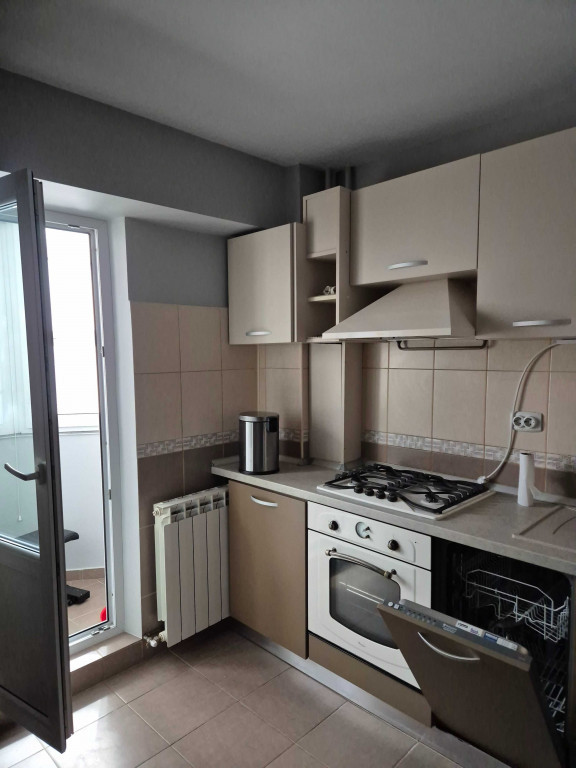 Calea calarasi muncii etaj 2