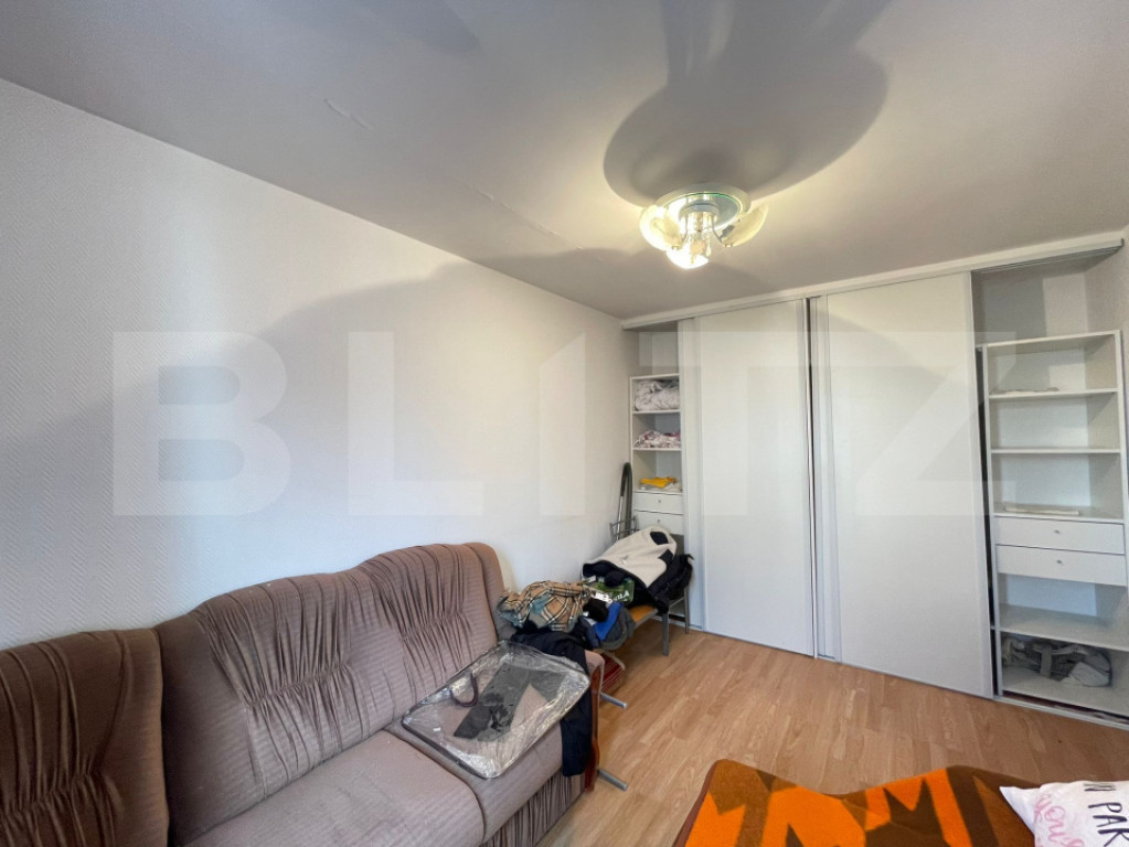 Apartament 2 decomandat, etaj intermediar, zona spitalului N