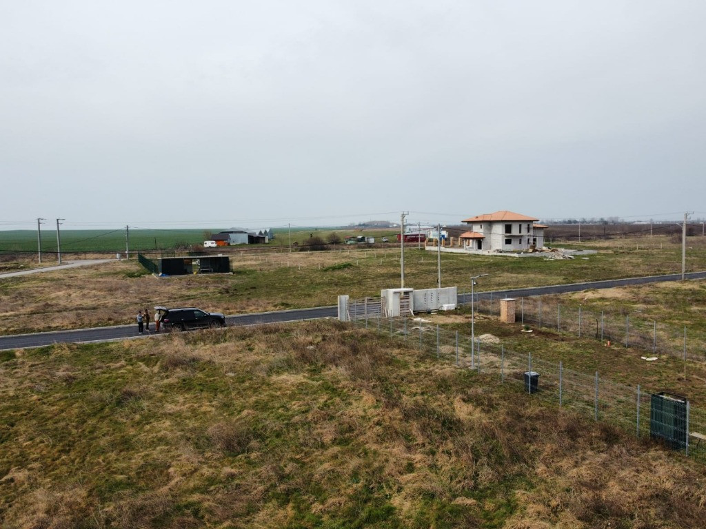 Vanzari terenuri in Costinesti randul 2 de la Marea Neagra