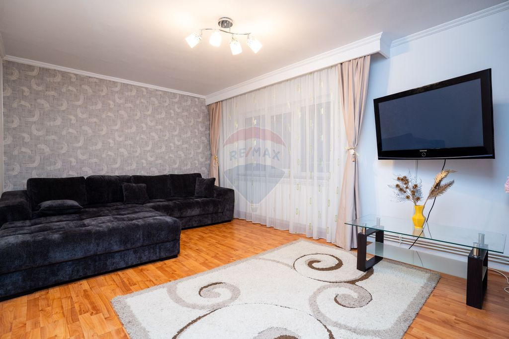 Închiriere apartament 4 camere, parter — Popa Șapca, ...