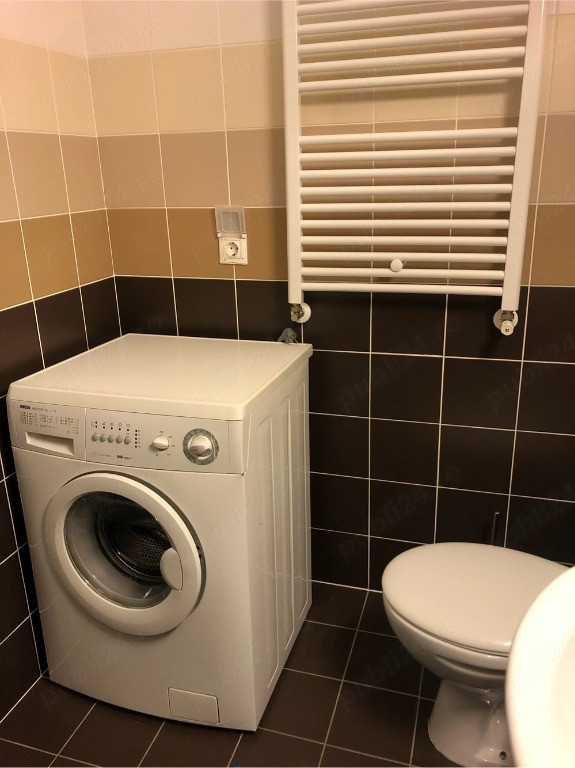 Tineretului stradal parter