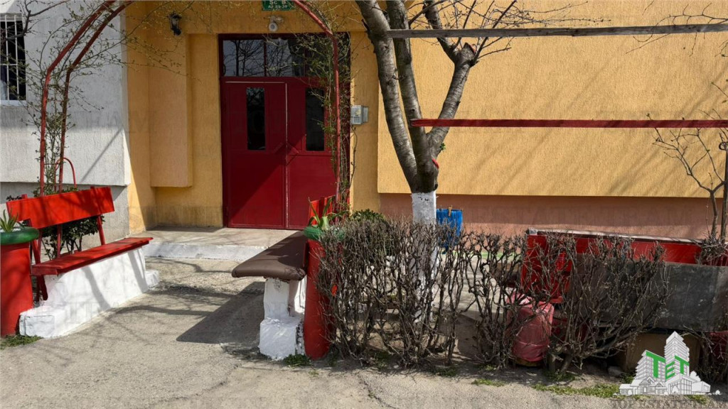 Apartament 3 camer ideal locuinta sau investitie,Ovidiu-Cons