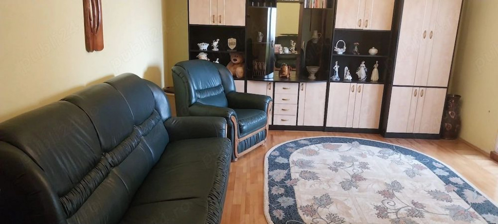 De inchiriat 2 camere, Micro 17, curat, liber