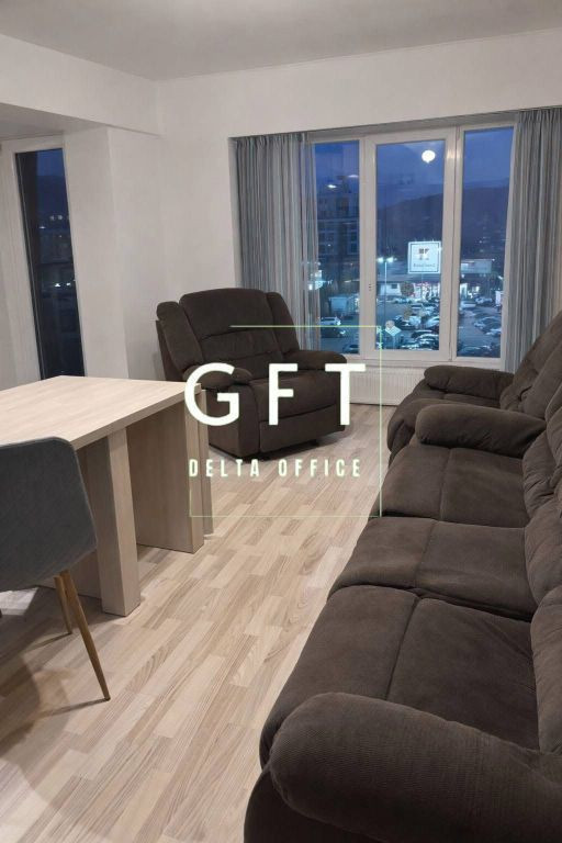 Apartament 3 camere, zona Calea Moldovei