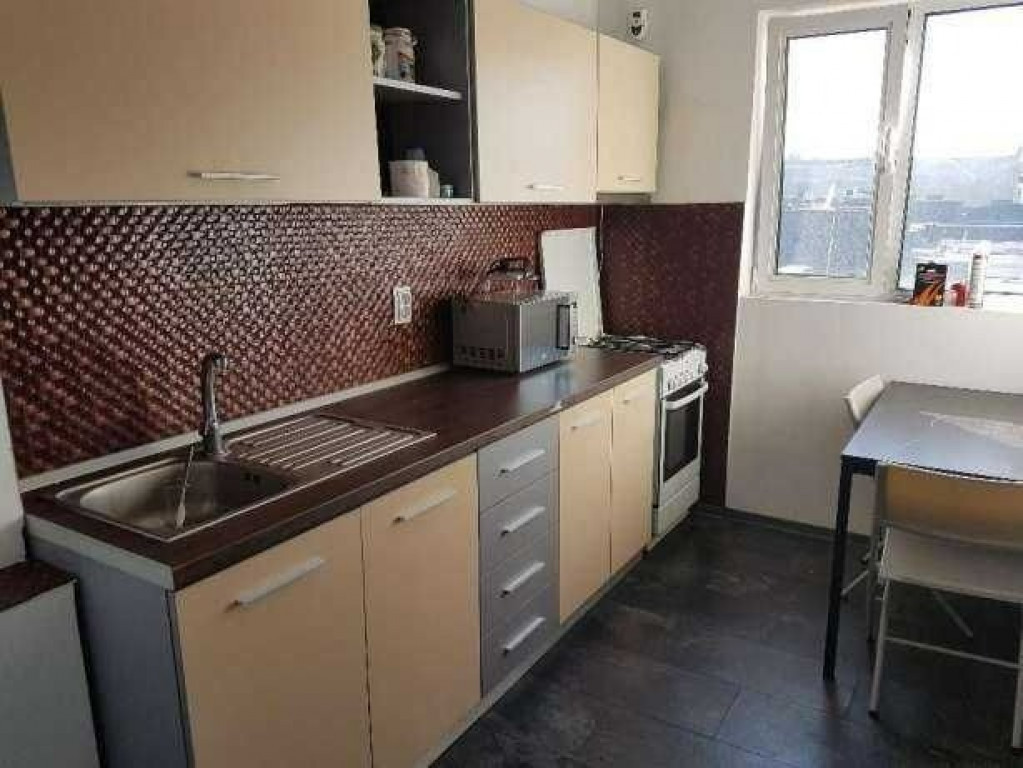 Apartament 3 camere.Tineretului la 2 minute de Park Tineretului!