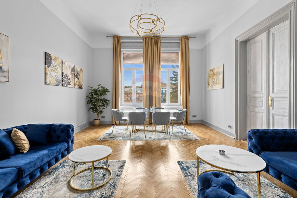 Apartament de lux în clădire patrimoniu, ultracentral??...