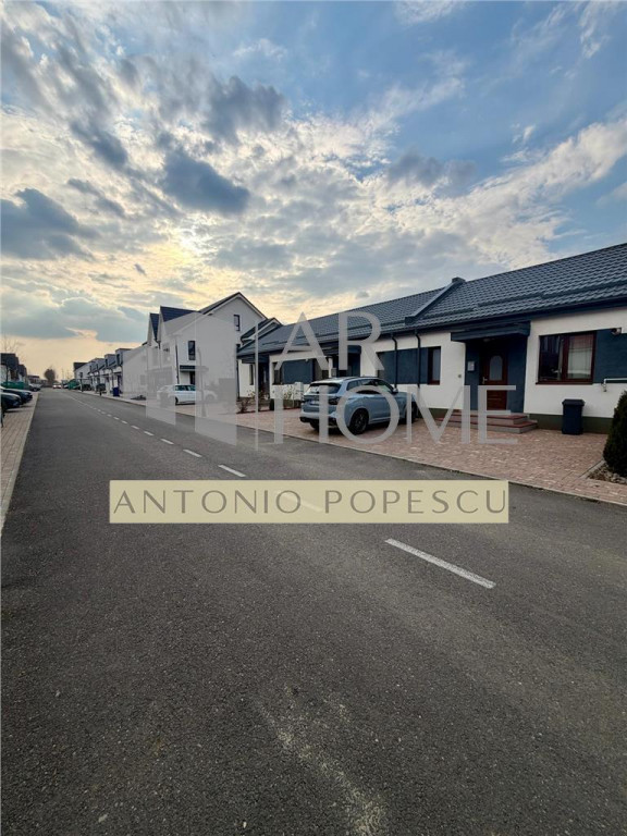 Casa 2 camere, in Ploiesti, Cartier Irish Park.