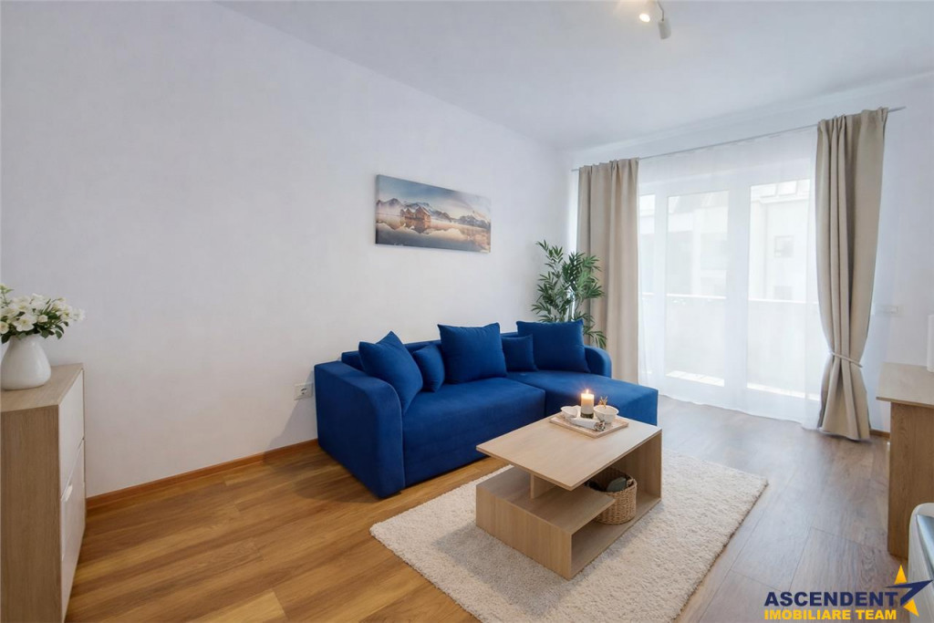 TUR 3D! Decomandat, elegant, 2 balcoane, Maurer Villas, Bras