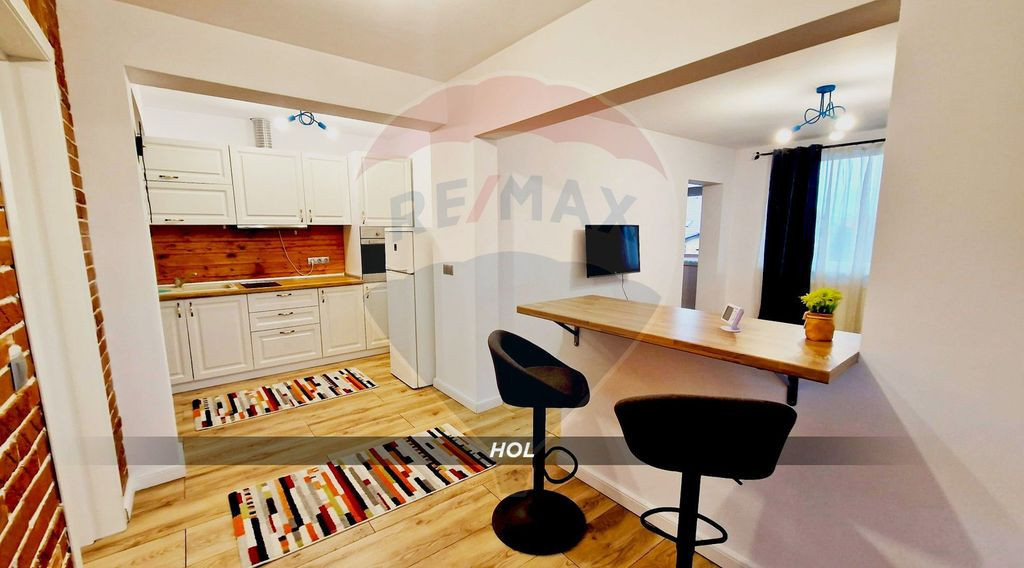 DE INCHIRIAT: Apartament cu 2 camere-strada Victoriei