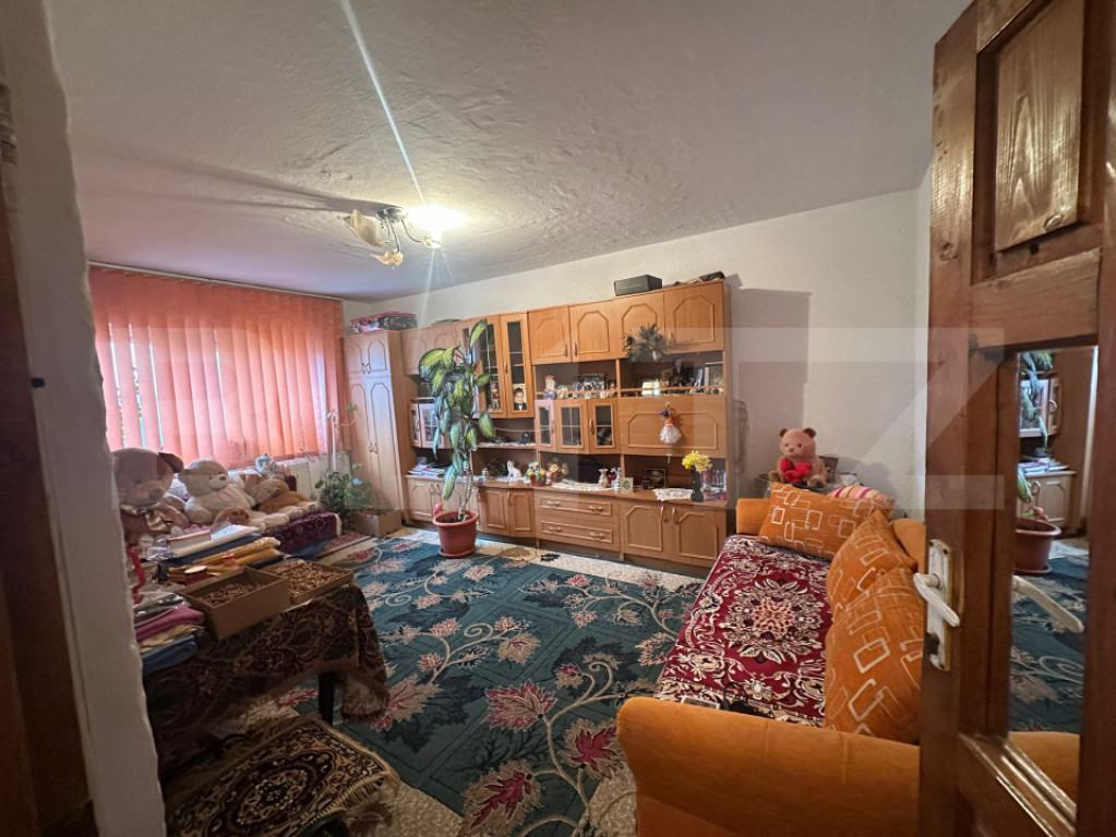 Apartament 2 camere, decomandat 53 mp