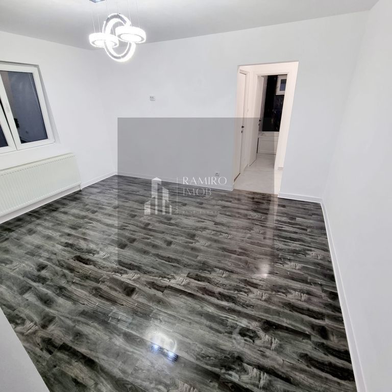 Apartament 2 camere renovat -Piata Resita -Sector 4 -Sos....
