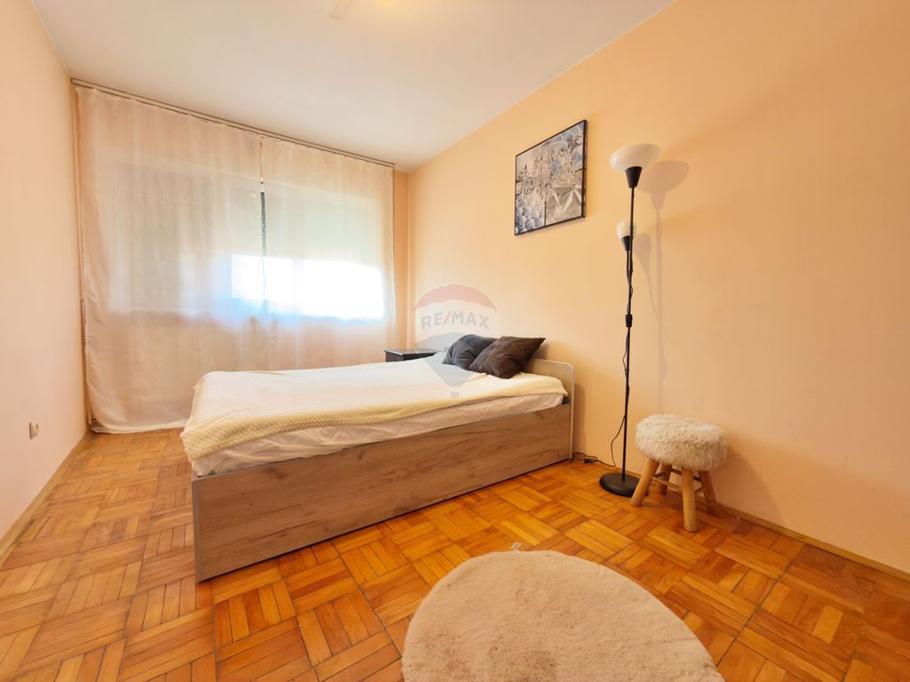 Apartament cu 2 camere de închiriat, str. Tudor Vladimir...