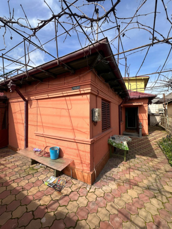 Casa de vanzare in COICIU - Institutul de Marina