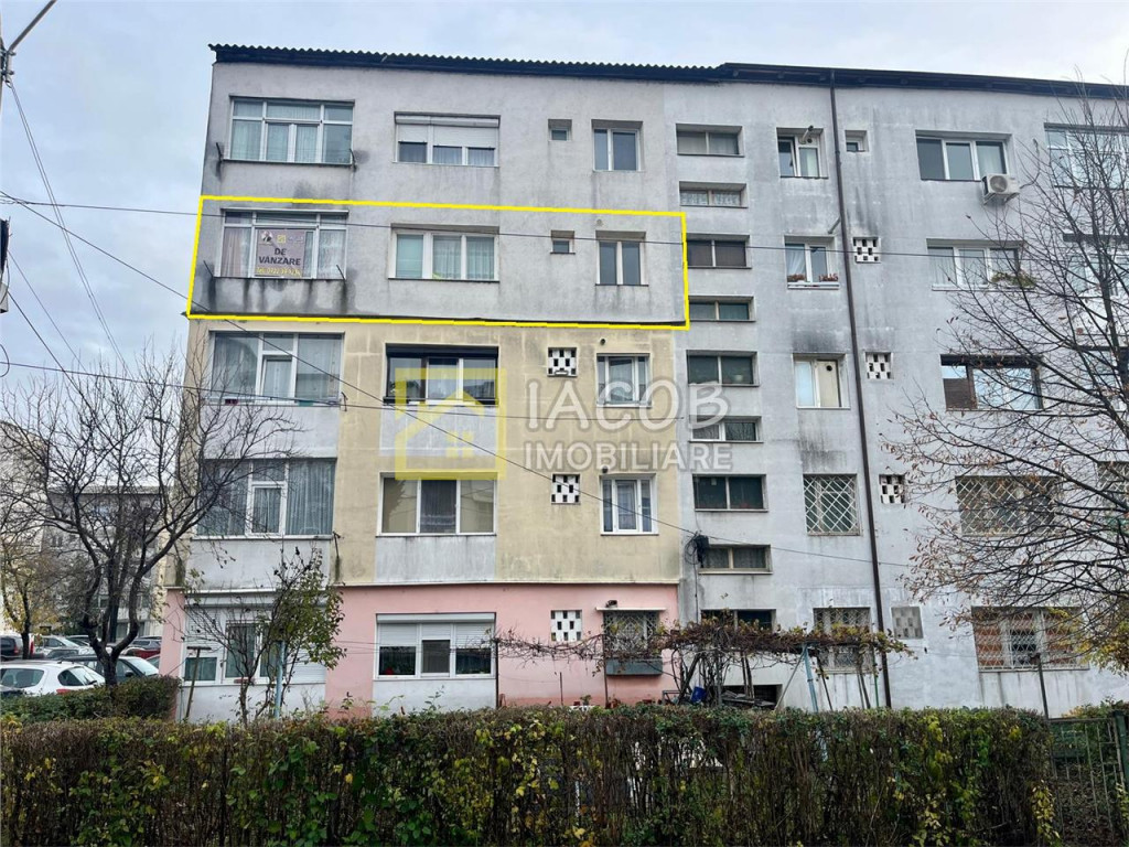 Apartament doua camere, str. Milcov, etajul 3