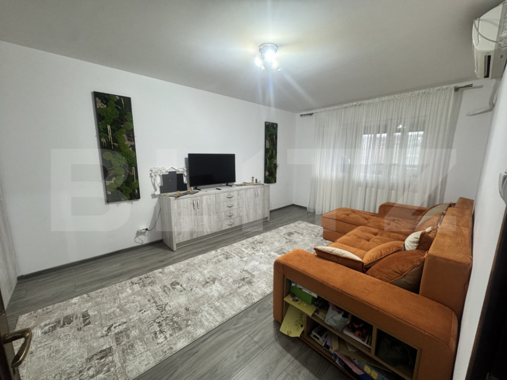 Apartament de vânzare, zona Dumbrava