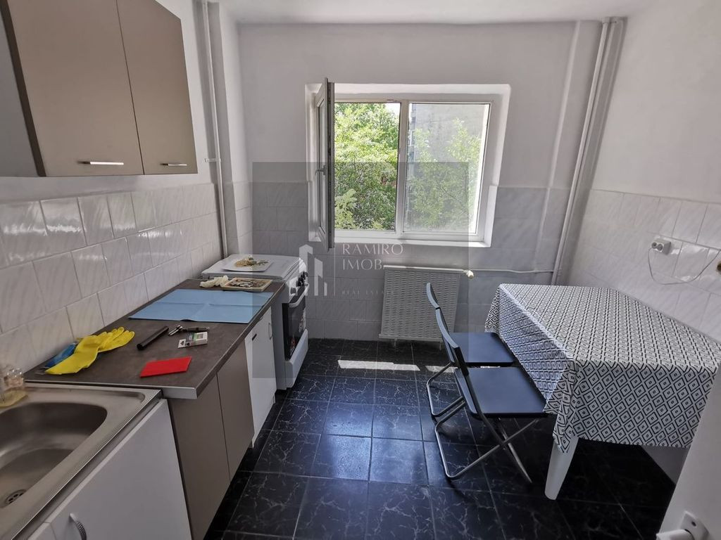 2 Camere - 1 Decembrie 1918 - 10 Min metrou Costin Georgian