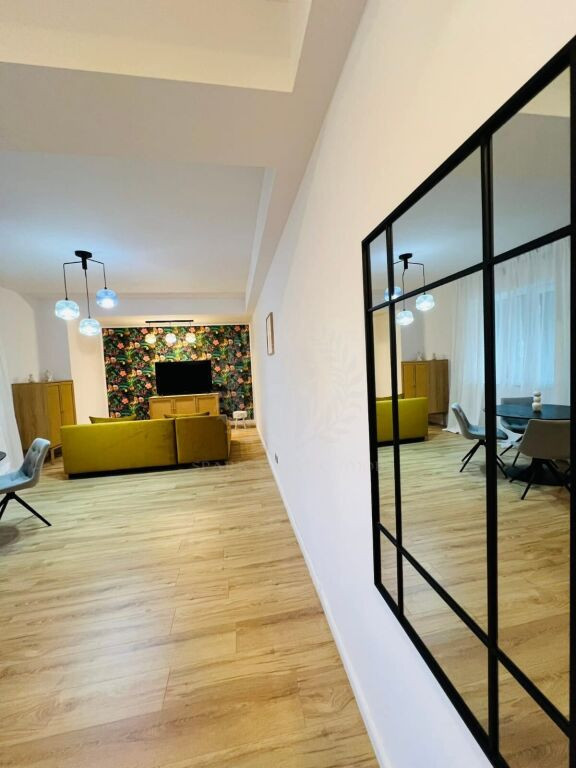 Inchiriere apartament 2 camere, bloc nou, zona Vest - VAMT,