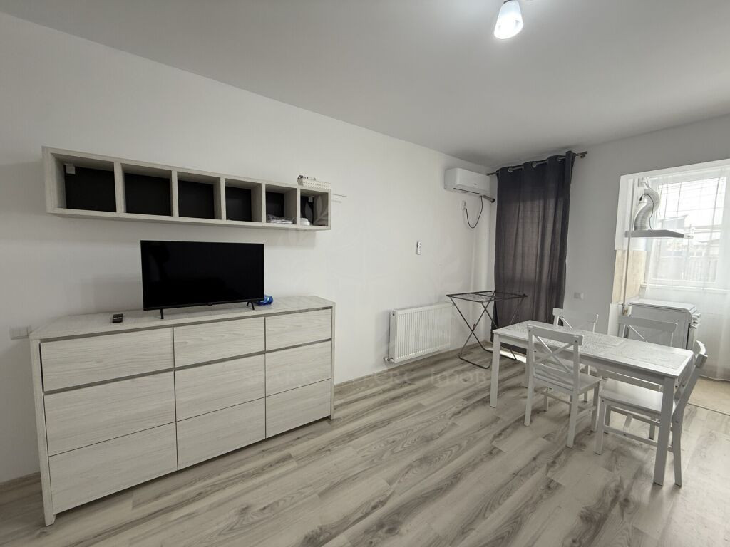 Apartament 3 camere, de lux, MRS Smart