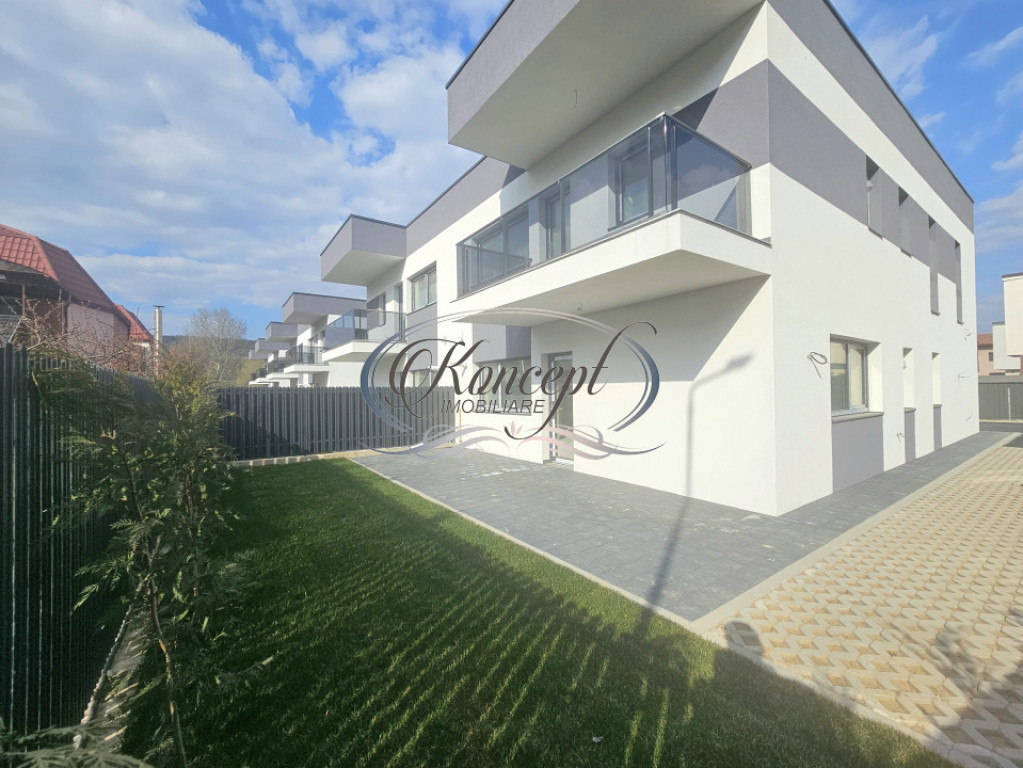 Locuinta moderna cu 5 camere si curte amenajata zona Muzeul