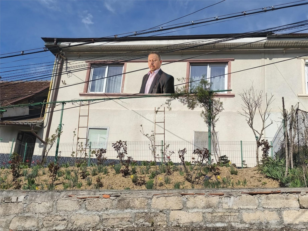 Resita Casa 2 Garaje Zona Lendt