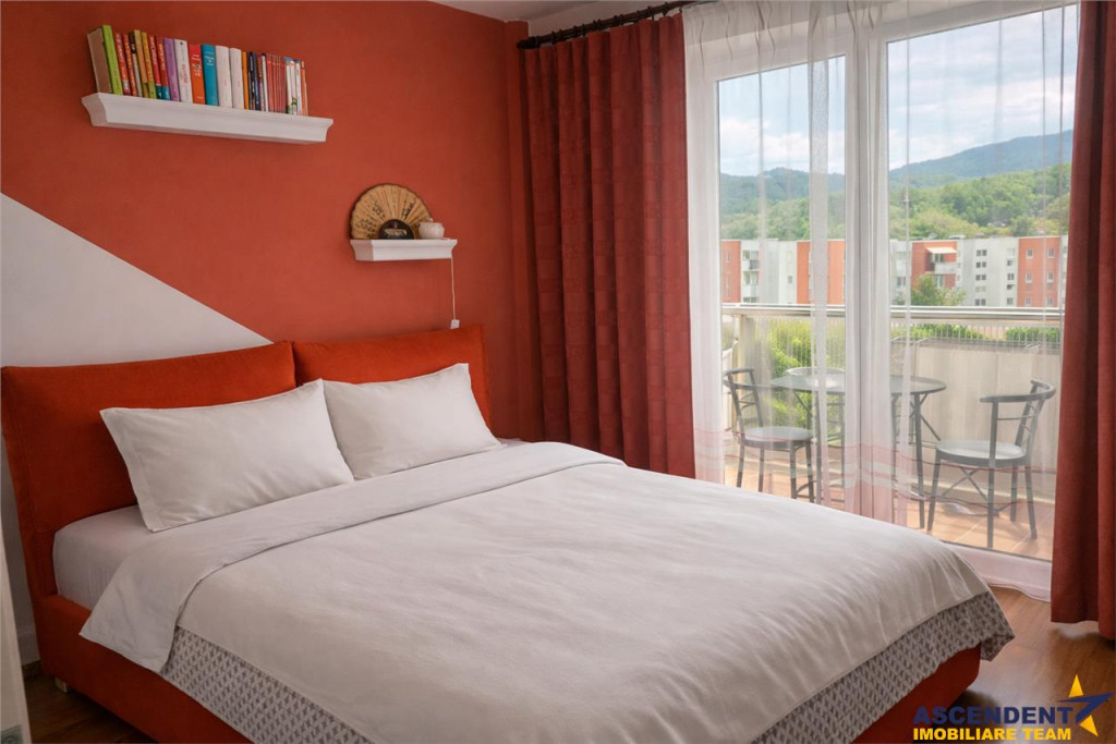 Rezidenta tip penthouse,doua nivele, terase,panouri solare,A