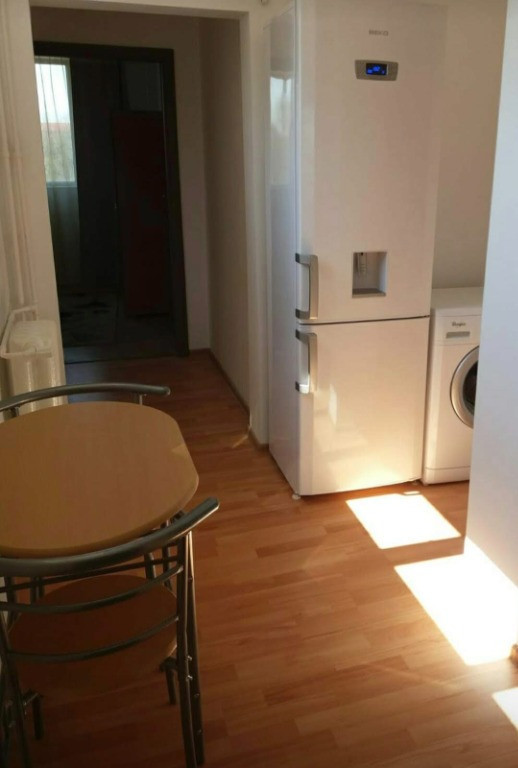 Apartament 2 camere decomandat