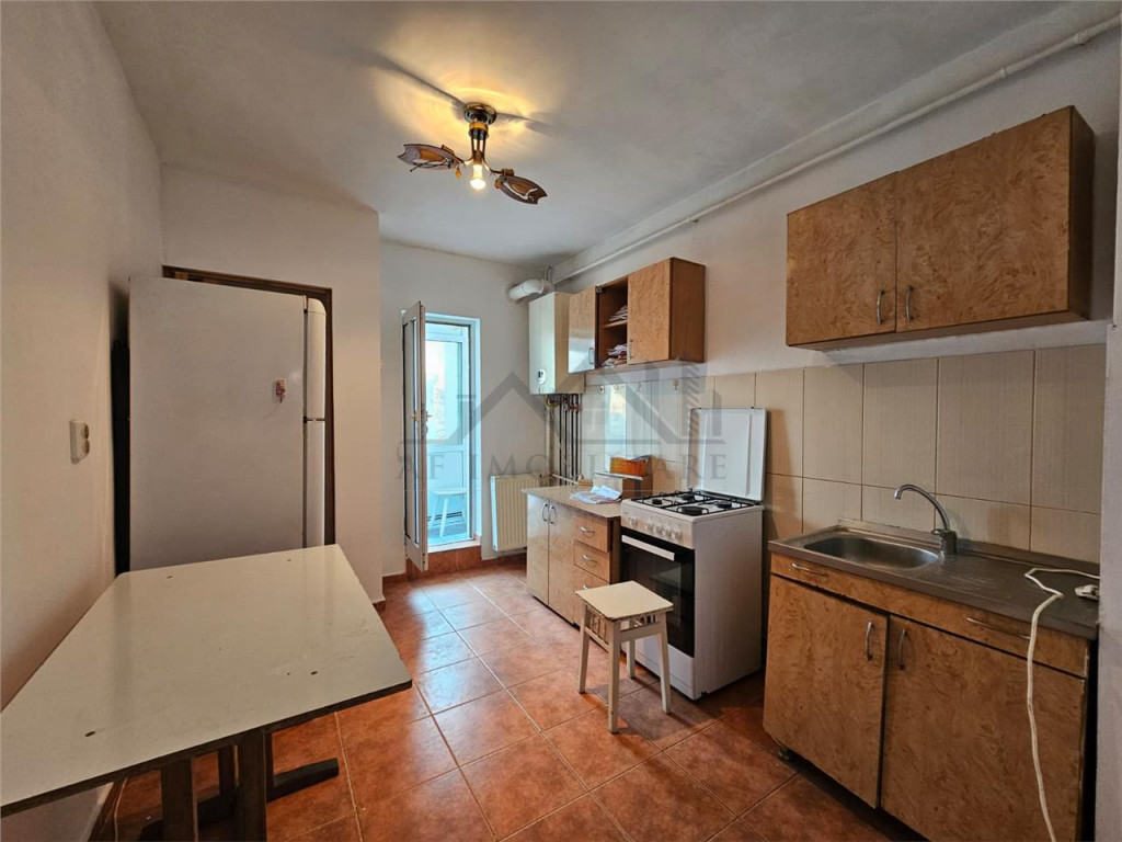 Apartament 3 camere Dacia