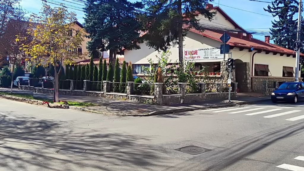 Spatiu comercial ultracentral, Campina, PH, Parc central, Bdul Carol I