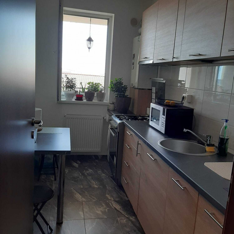 Dimitrie leonida la metrou etaj 5