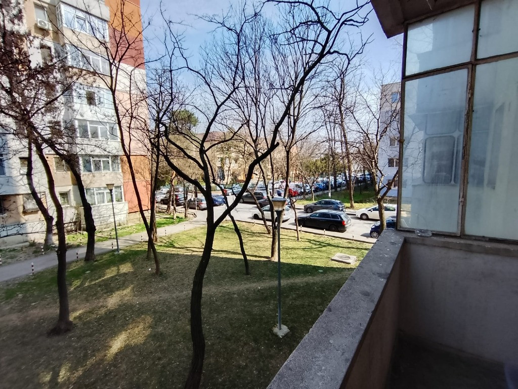 Posu Ros apartament 2 camere 300 euro