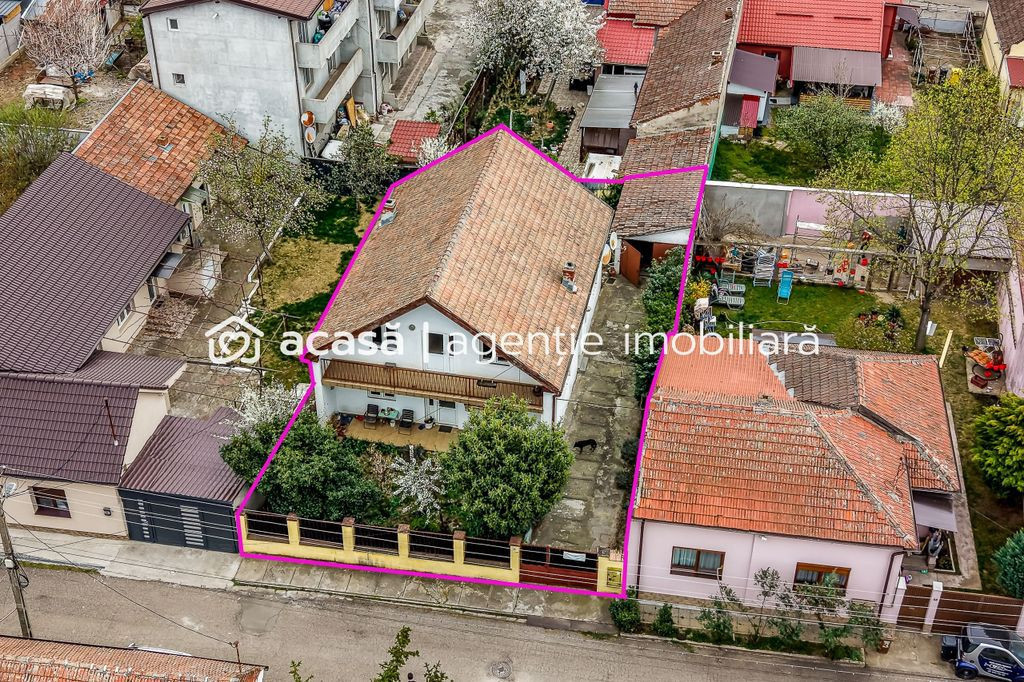 Casă 5 camere Aradul Nou Zona Tabacovici. Teren 360 mp ?...