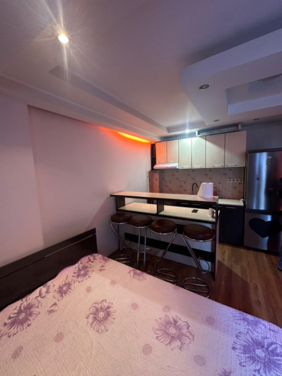 Garsoniera situata in zona Energia - Baba Novac