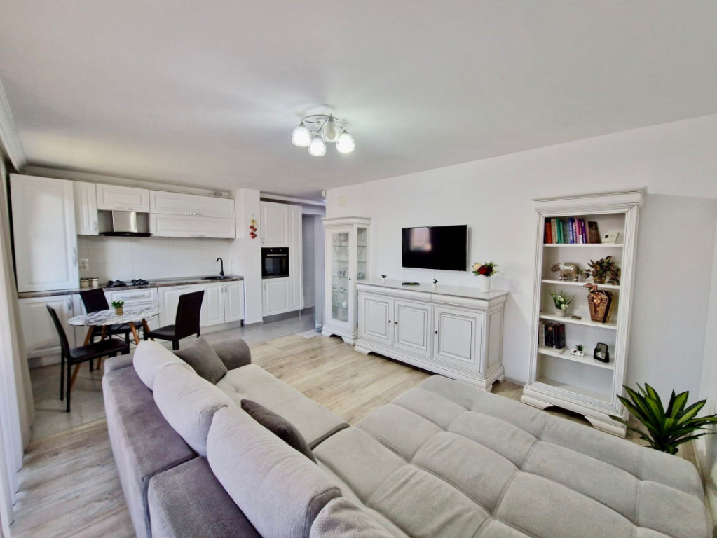 STUDIO 46 MP, etaj intermediar, situat in URBAN CORESI