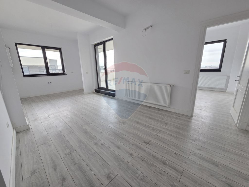 Apartament 3 camere cu terasa, Comision 0%
