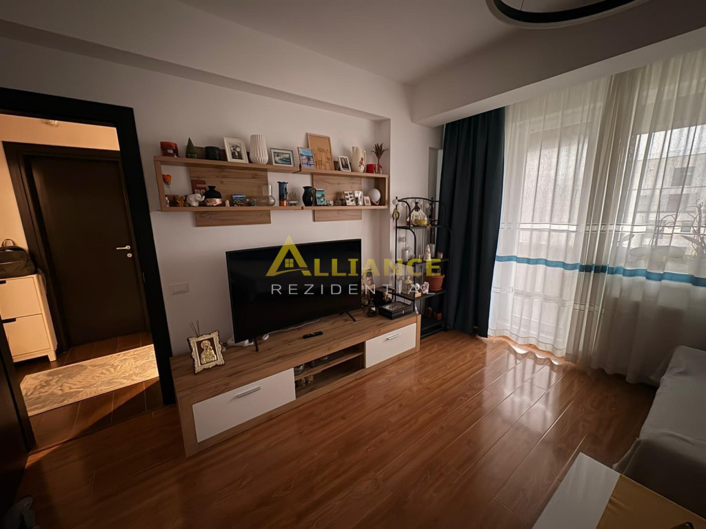 Apartament 2 camere etaj 2/4 - Metrou 1 Decembrie - Titan