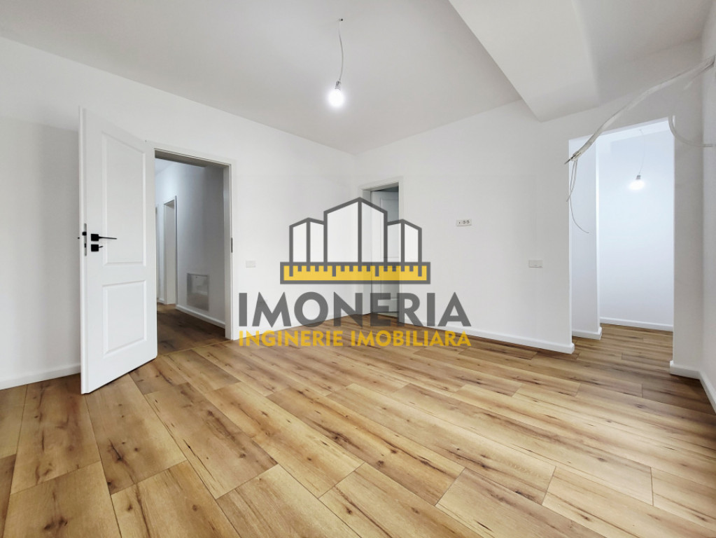 Casa finalizata 5 camere, 0% comision, metrou 1 Decembrie