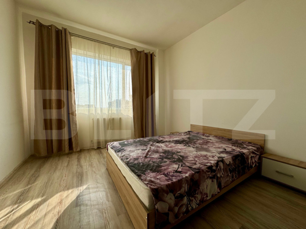 Garsonieră mobilată și utilată, etaj 3 - zona Splaiul Cr