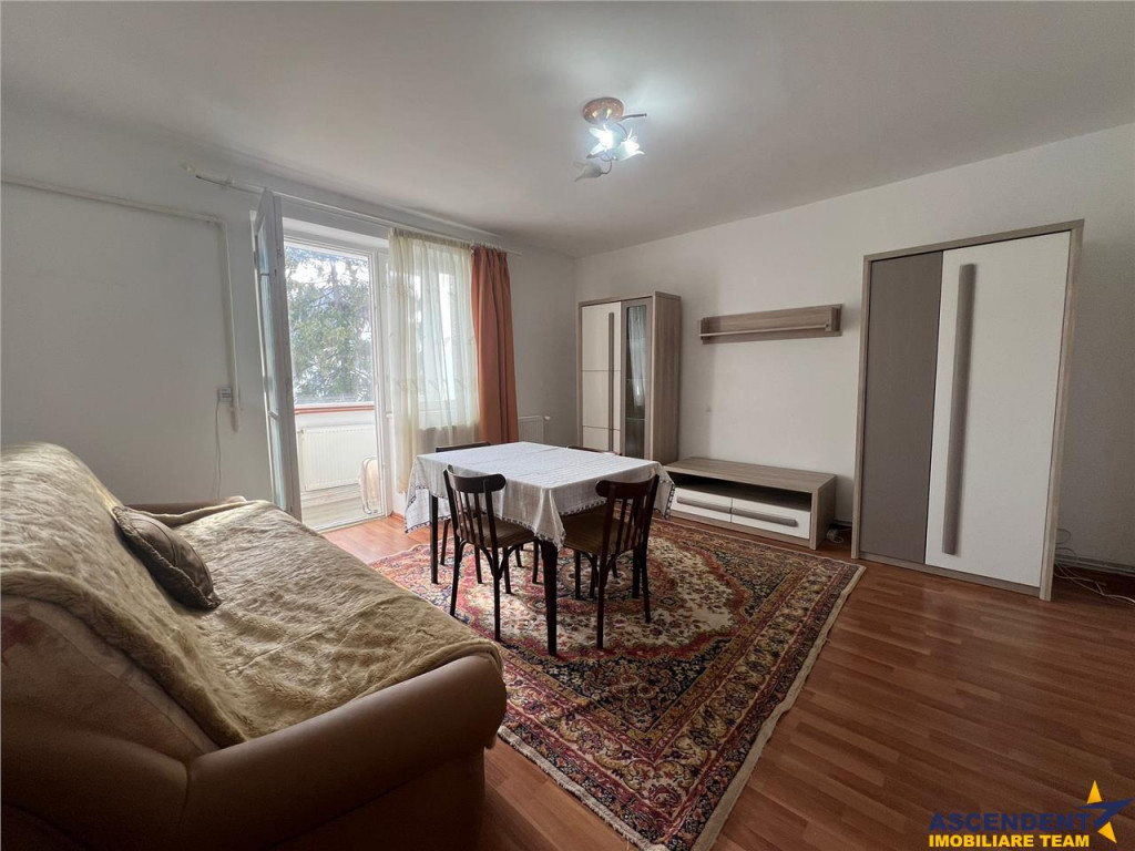 Apartament cu doua camere in Centrul Civic, Brasov