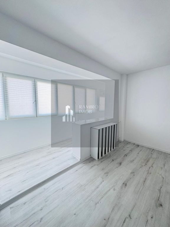 Apartament 3 camere Liviu Rebreanu / Park Lake