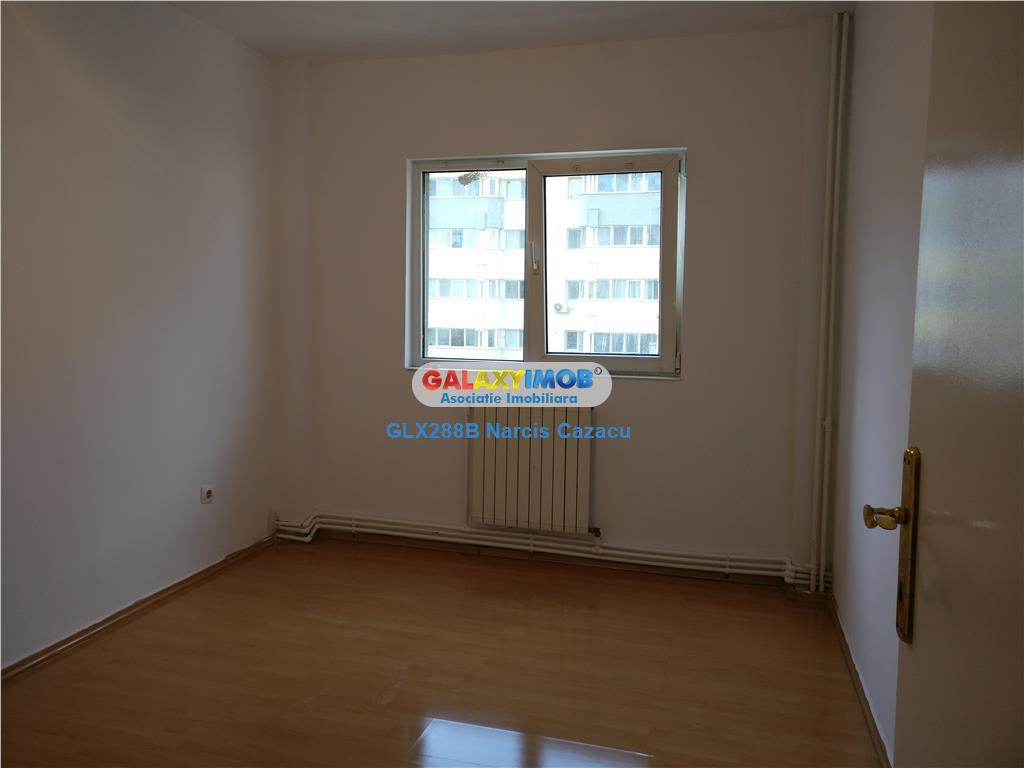 Pantelimon apartament 4 camere ,centrala, bloc din 1981