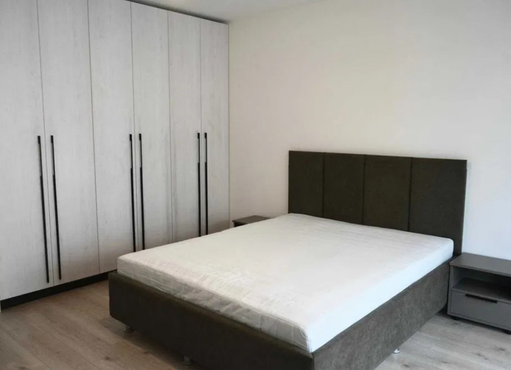 Garsoniera decomandata - zona Tractorul