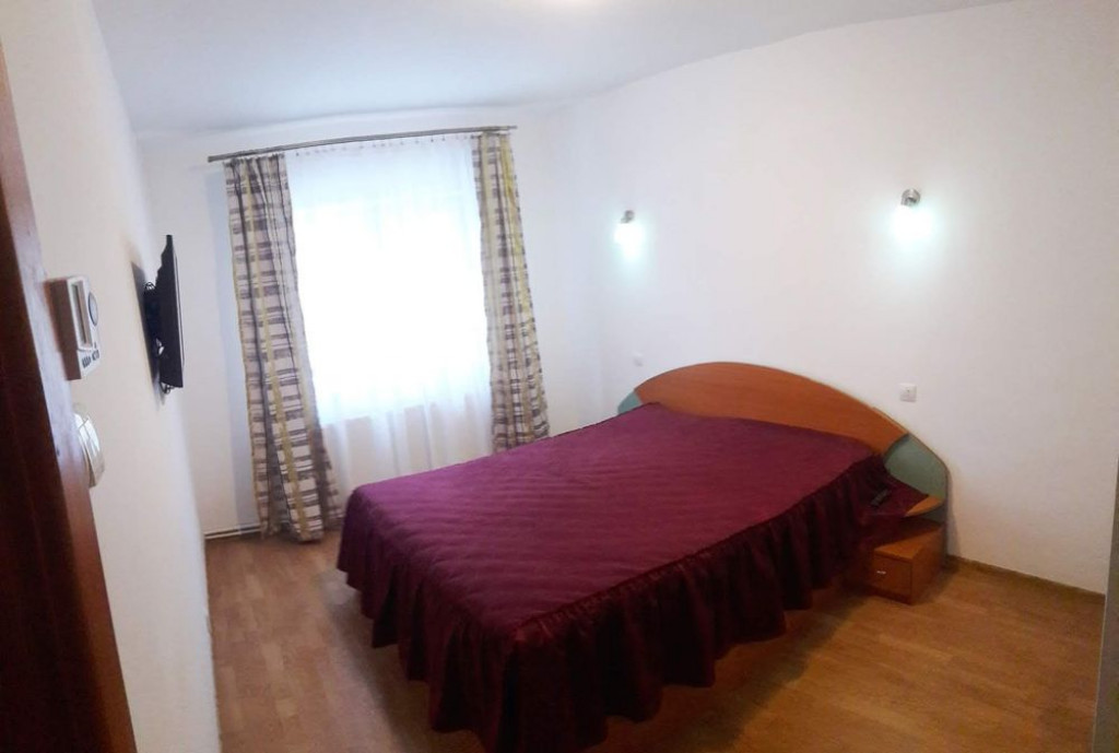 Apartament 2 camere, decomandat, Astra,parter,89800 Euro