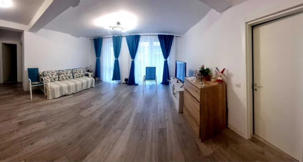 Apartament 2 camere, decomandat - zona Bartolomeu