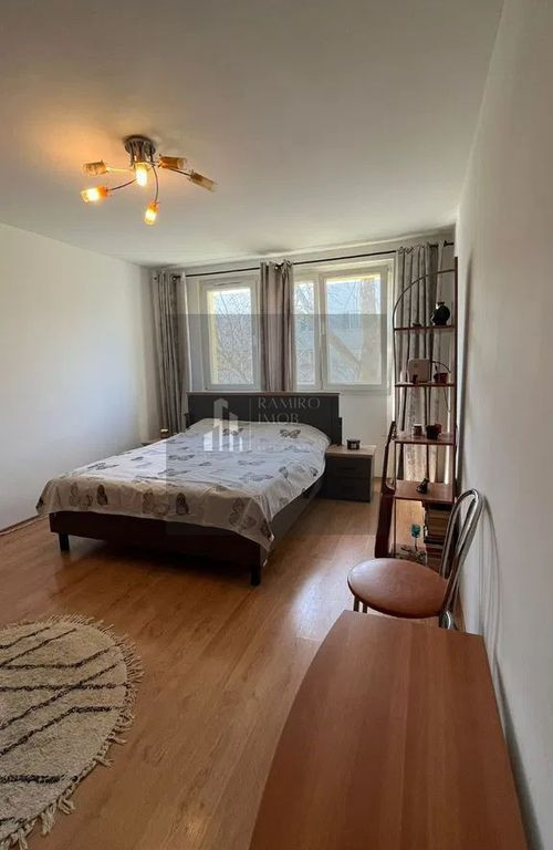 2 Camere - Trapeziului - 10 Minute pe jos Metrou 1 decembrie