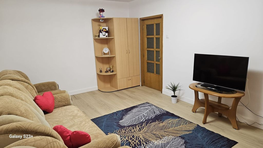 2cam.dec. mob-util cf. foto/5min metrou Pta Sudului - mut...